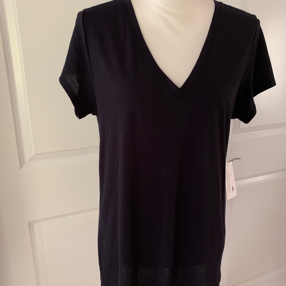 Vince Essential V Neck Tee. Size L. MSRP $80 - Picture 7 of 15